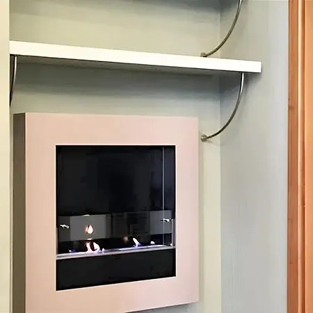 Cozy In The Heart Of - 50 Sqm + Fireplace *